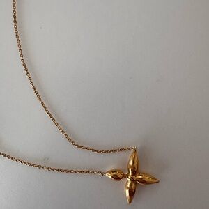 Louis Vuitton Gold Flower Pendant Necklace